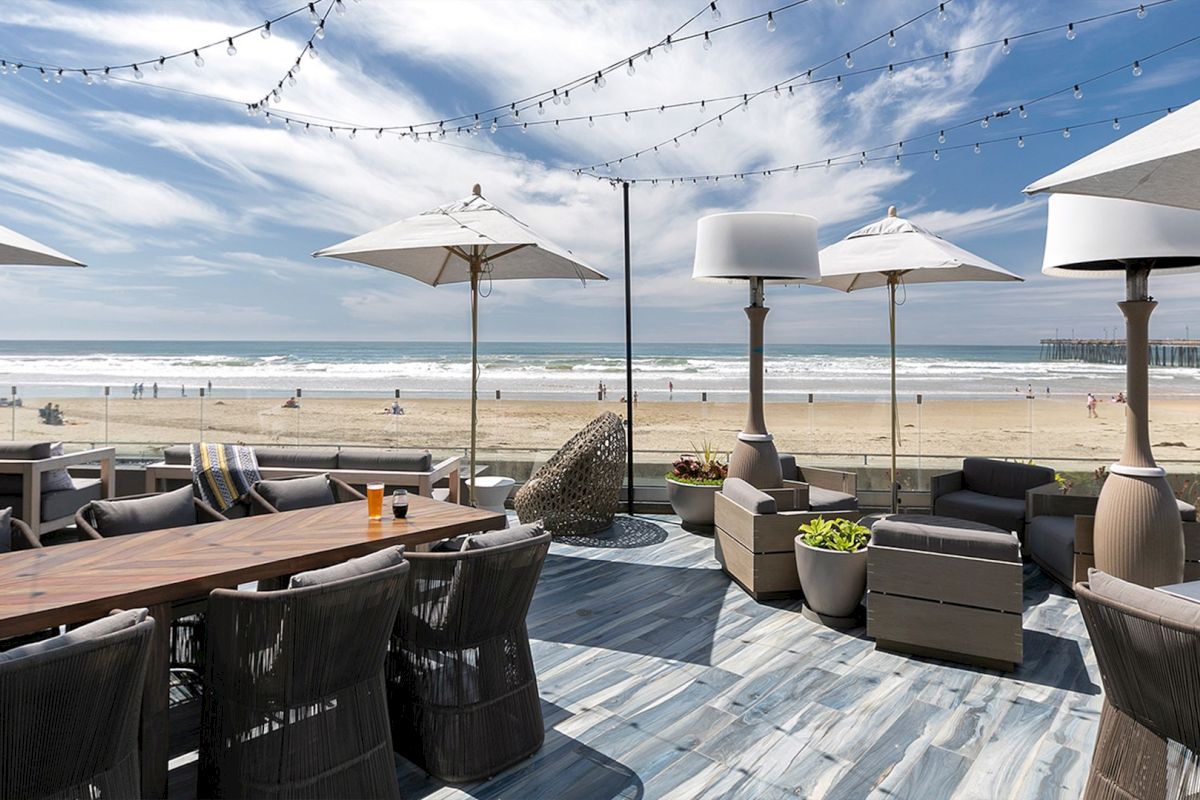 Sandcastle Hotel on the Beach — photo
